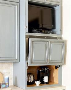 Under Cabinet Toaster