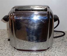 Knapp Monarch Toaster