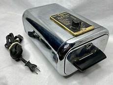 Knapp Monarch Toaster